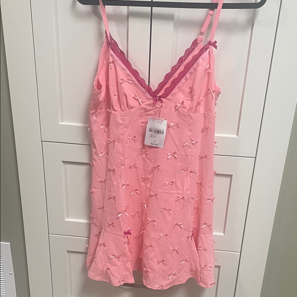 BNWT Betsy Johnston xForever 21 Pink Lace-Trim Bow Slip size large